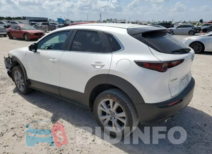 3MVDMABLXMM269496 Photo# 2