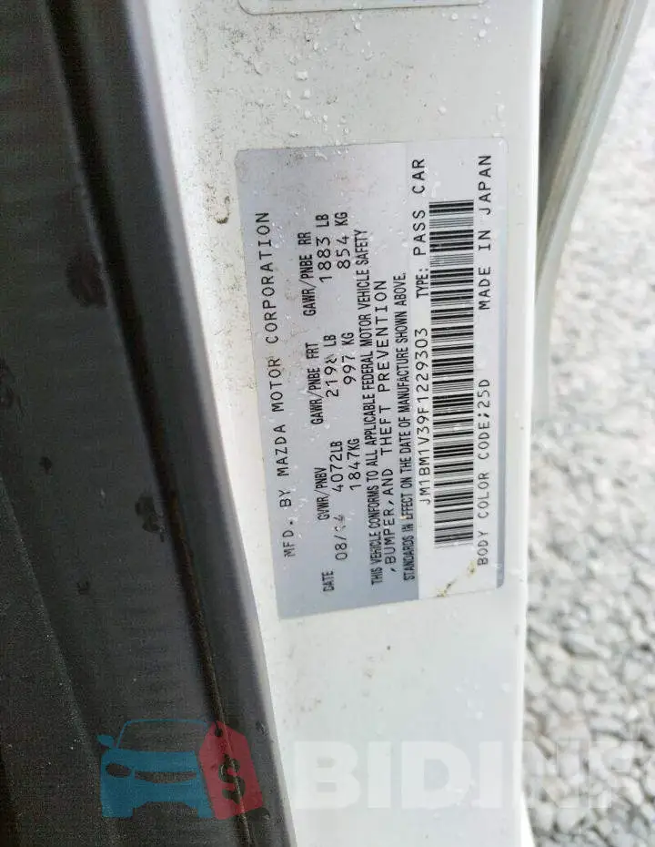 JM1BM1V39F1229303 Photo# 12