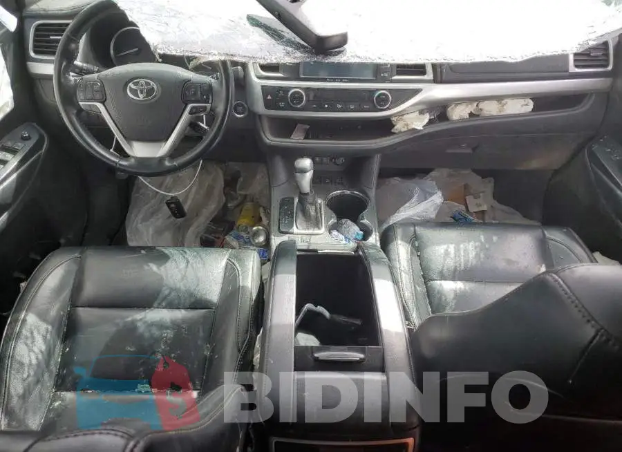 5TDJZRFHXHS478382 Photo# 8