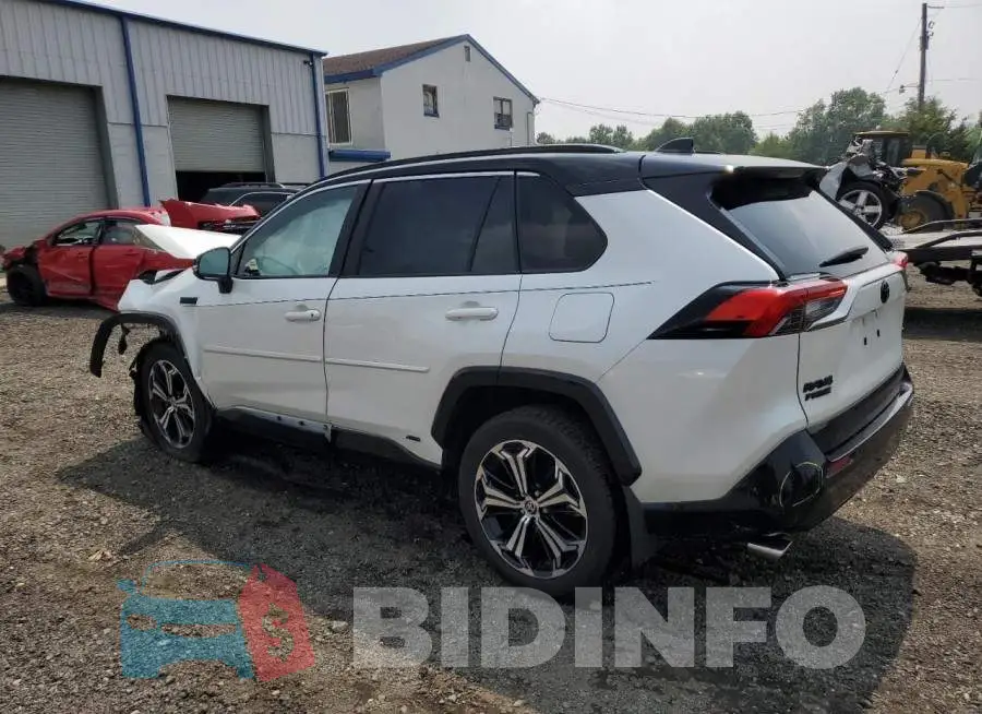 JTMFB3FV1MD063938 Photo# 2