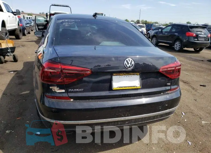 1VWLA7A3XKC006043 Photo# 6