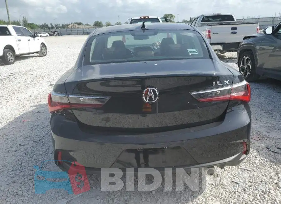 19UDE2F72MA008413 Photo# 6