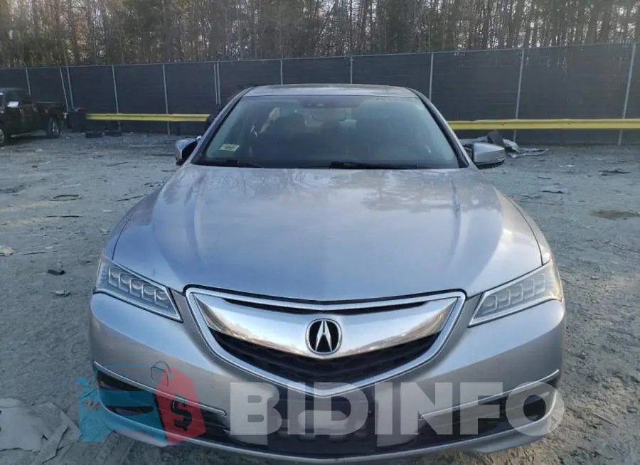 19UUB2F53FA021925 Photo# 5