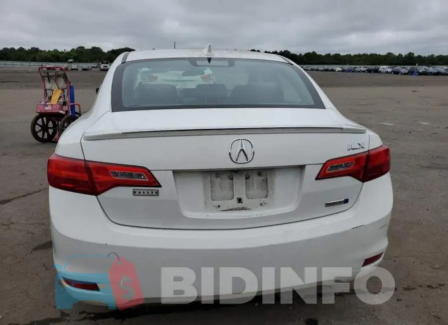 19VDE3F30EE300179 Photo# 6
