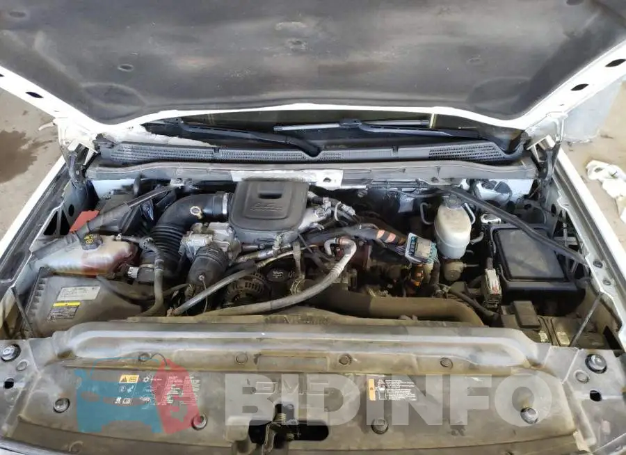 1GT12UE82GF260718 Photo# 7