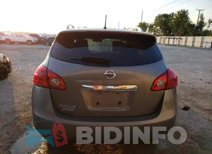 JN8AS5MT8FW658630 Photo# 6