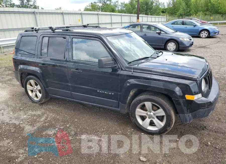 1C4NJPFB9ED737458 Photo# 4
