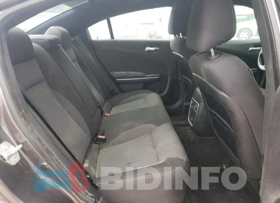 2C3CDXBG3FH813412 Photo# 10