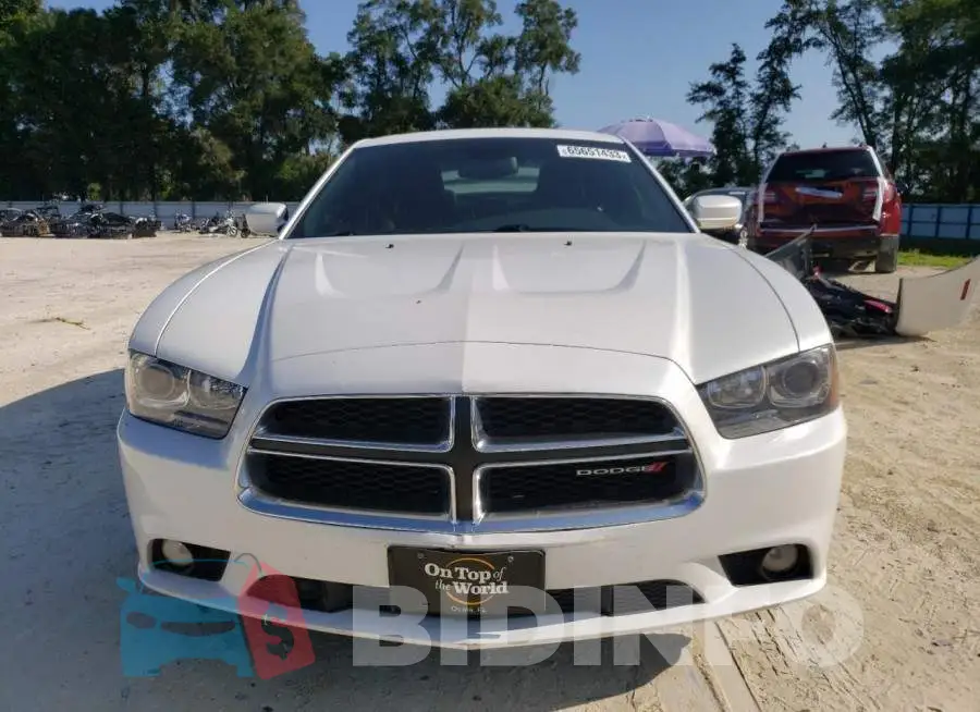 2C3CDXDT7EH346830 Photo# 5
