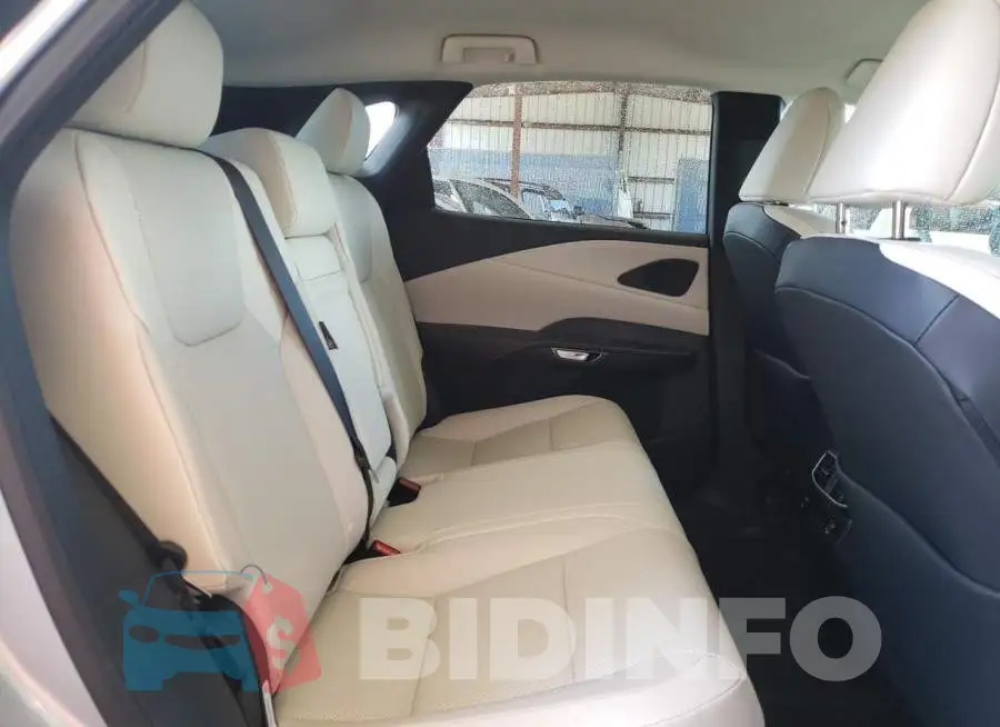 2T2BAMBA7PC007008 Photo# 11