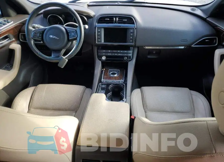 SADCK2BN8HA493075 Photo# 8