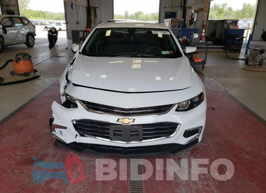 1G1ZD5ST5JF260708 Photo# 5