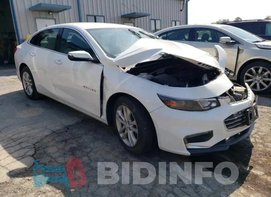 1G1ZD5ST8JF151045 Photo# 4