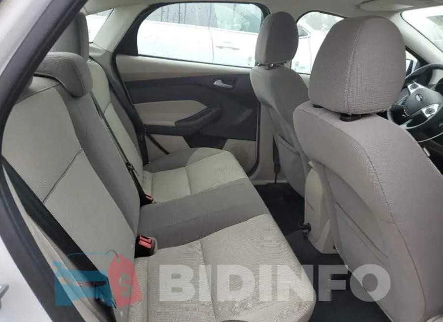 1FADP3F22EL360793 Photo# 10