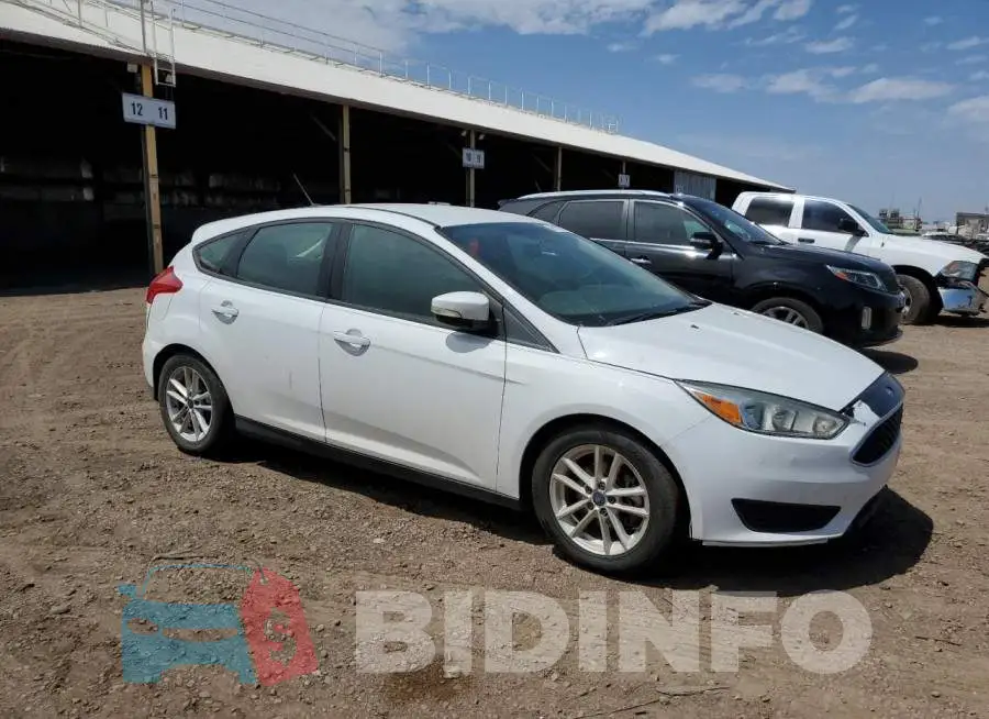 1FADP3K2XGL406945 Photo# 4