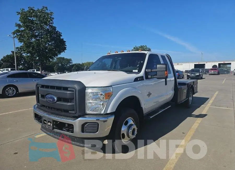1FD8X3HT2FEA53045 Photo# 2