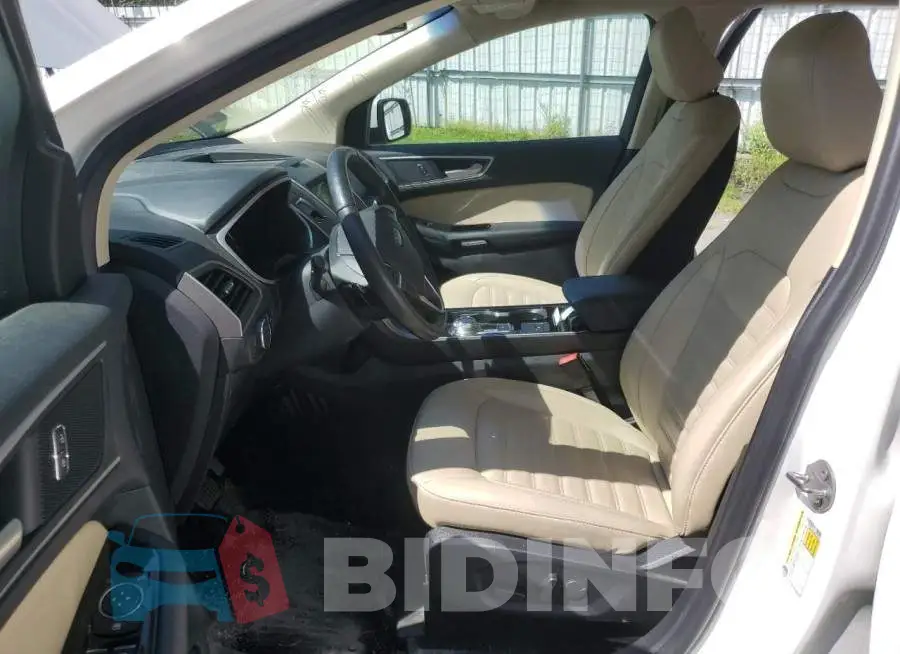 2FMPK4J92LBA18124 Photo# 7