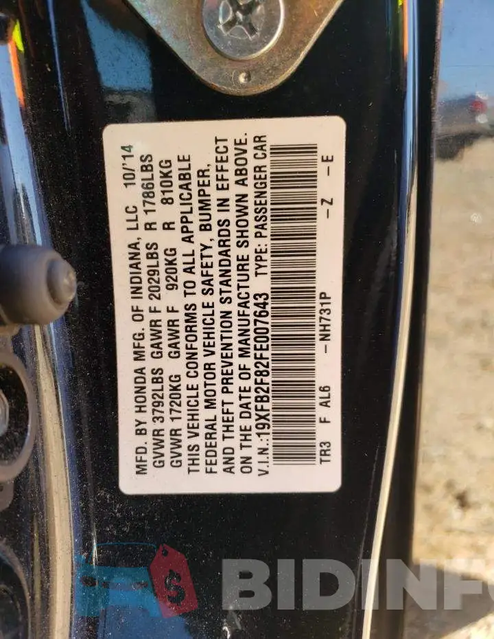 19XFB2F82FE007643 Photo# 12