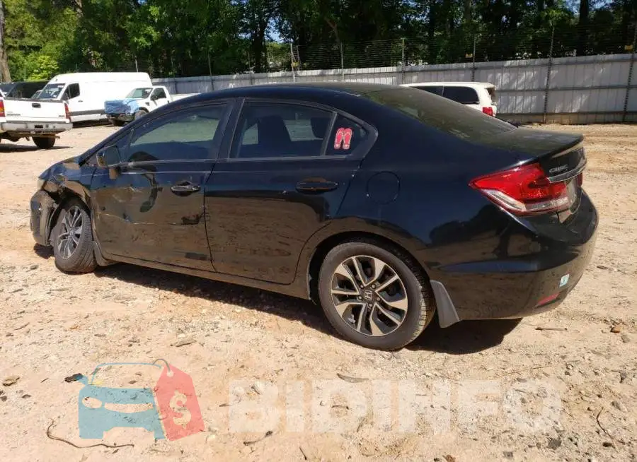 19XFB2F82FE007643 Photo# 2
