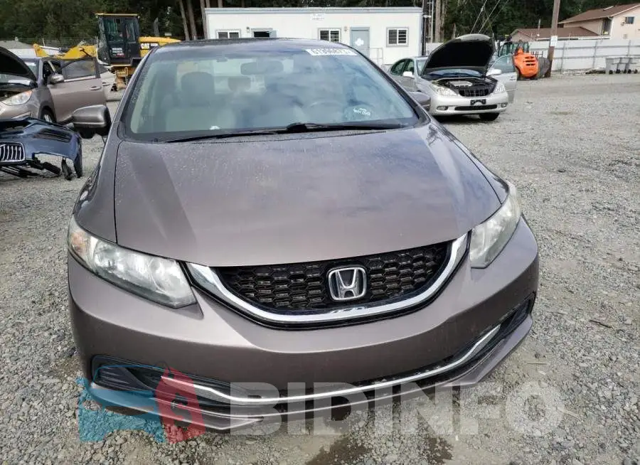 19XFB2F88FE070889 Photo# 5