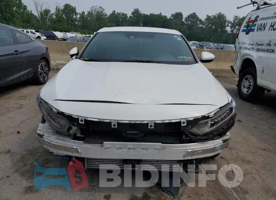1HGCV1F30KA134057 Photo# 5