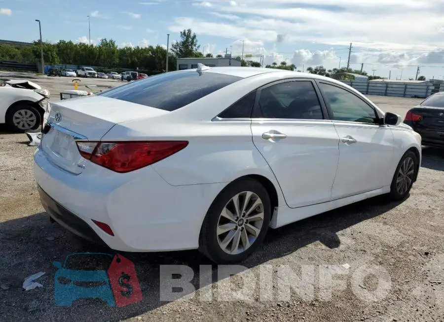 5NPEC4AC6EH834183 Photo# 3