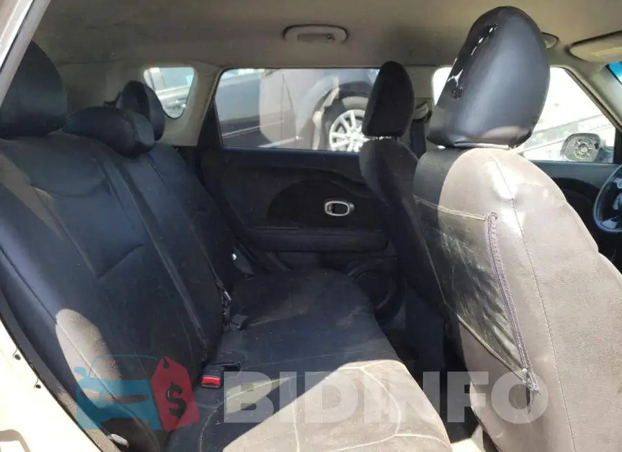 KNDJN2A22G7272861 Photo# 10