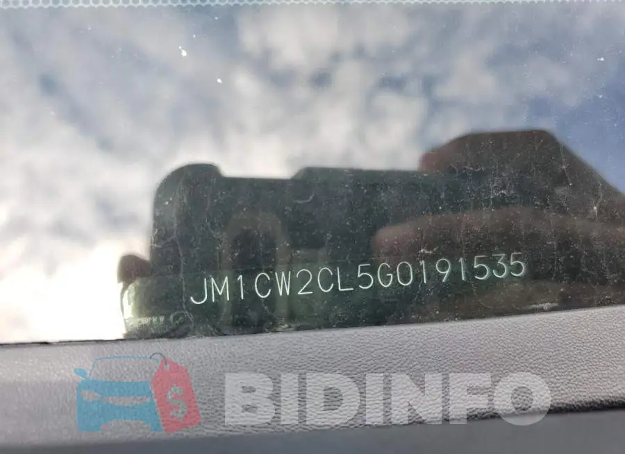 JM1CW2CL5G0191535 Photo# 13