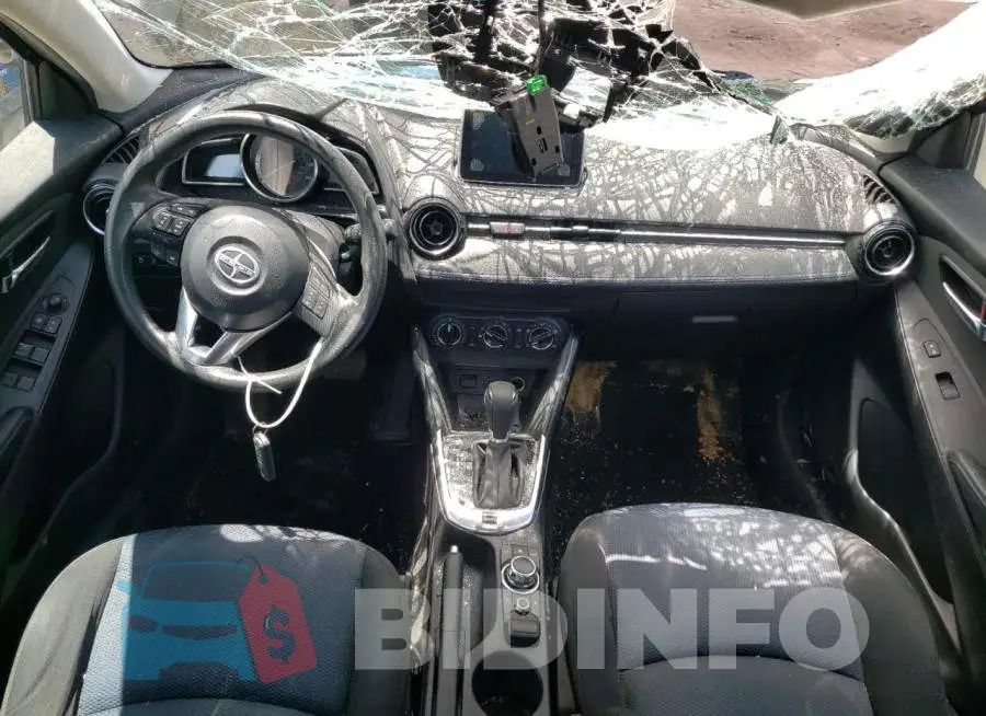 3MYDLBZV5GY140680 Photo# 8
