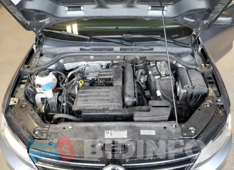 3VW2B7AJ0JM262003 Photo# 11