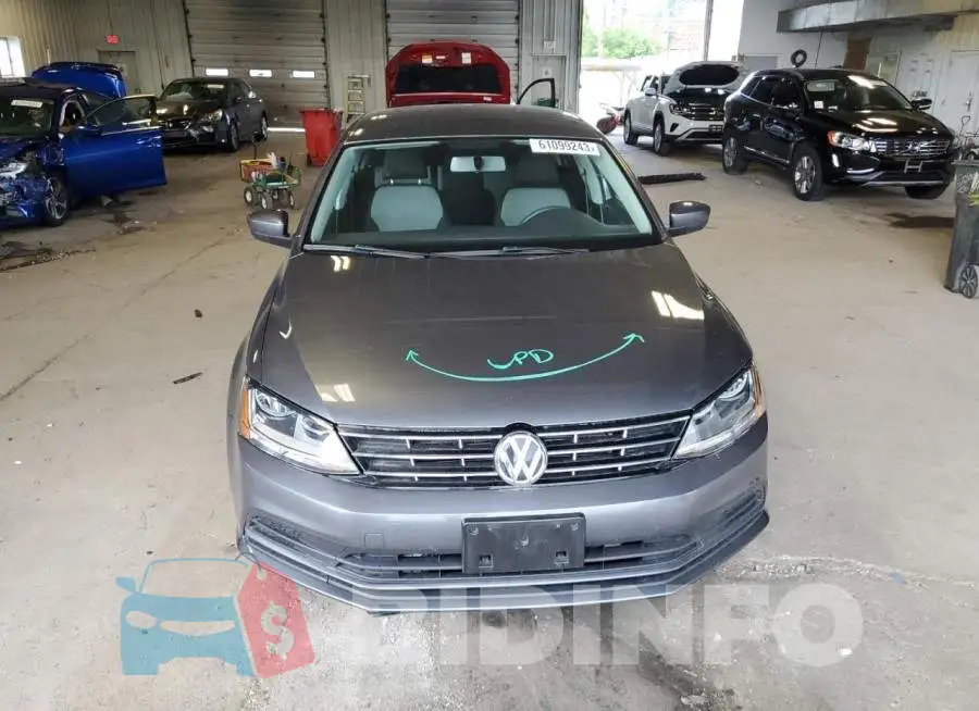 3VW2B7AJ0JM262003 Photo# 5