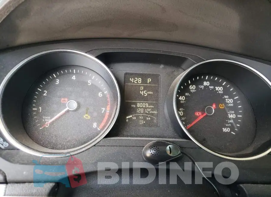 3VW2B7AJ5HM213552 Photo# 9