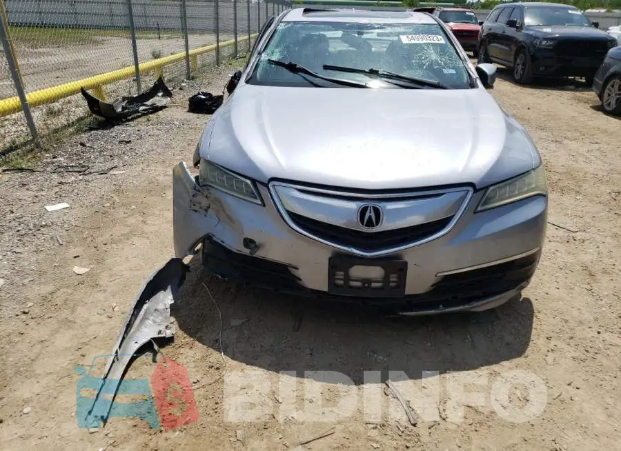 19UUB2F31FA021419 Photo# 5