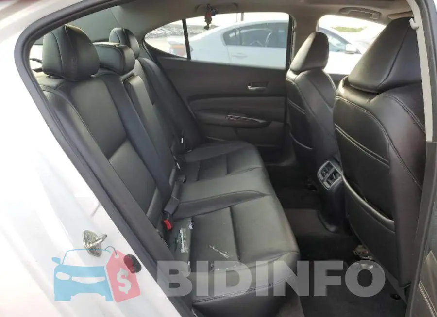 19UUB2F3XHA001544 Photo# 10