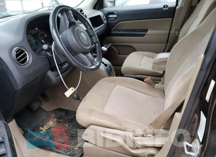 1C4NJPFB3ED671327 Photo# 7
