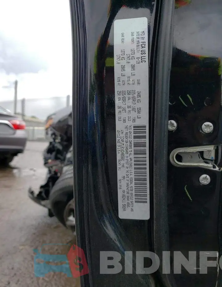 1C4PJMLB1KD485681 Photo# 13