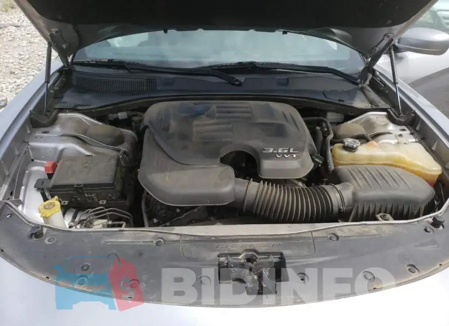 2C3CDXBG8FH865988 Photo# 11