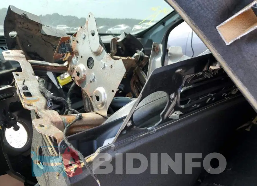 2C3CDXGJXMH671948 Photo# 9