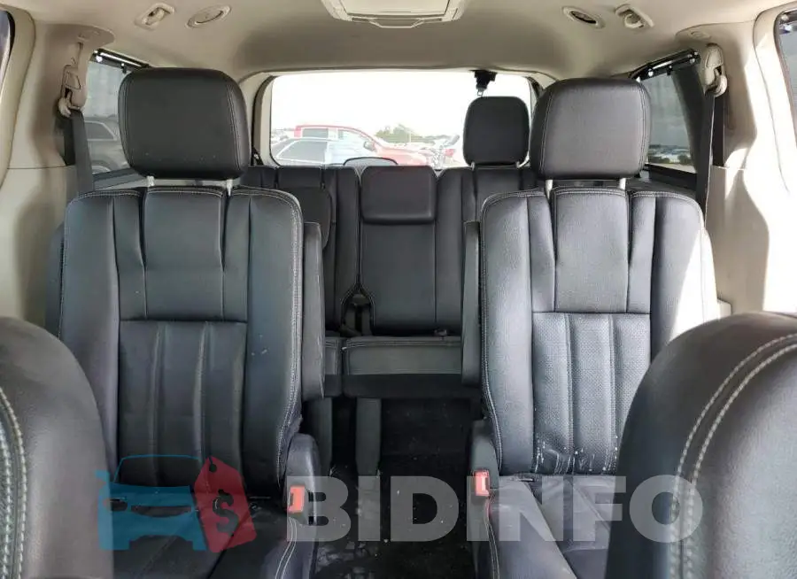 2C4RC1CG9FR674532 Photo# 10