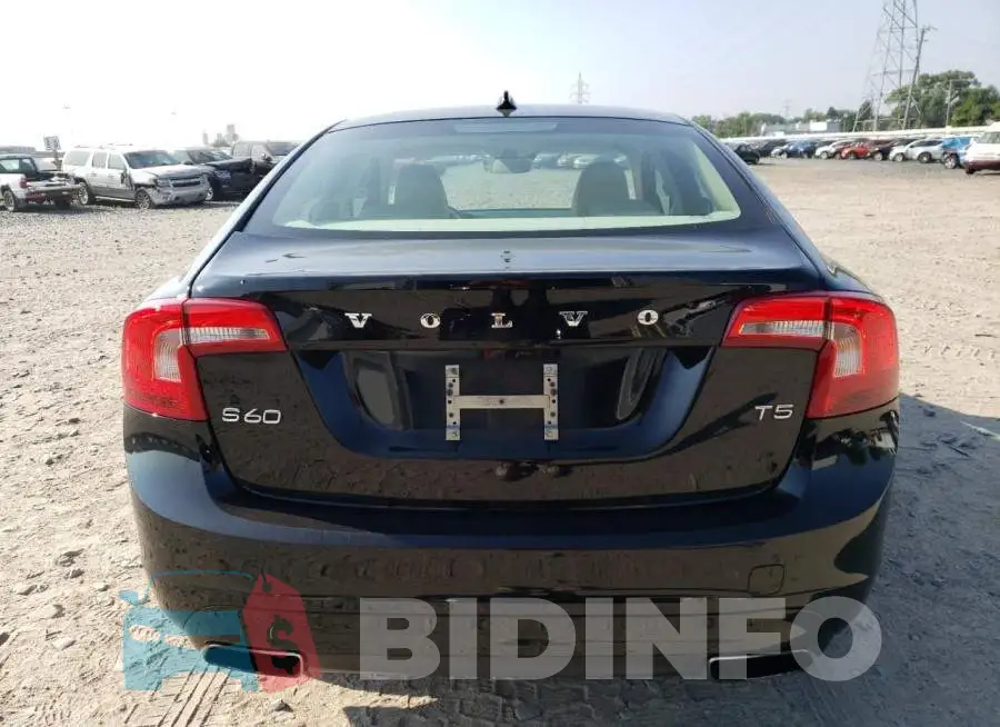 YV140MFK7F1347744 Photo# 6