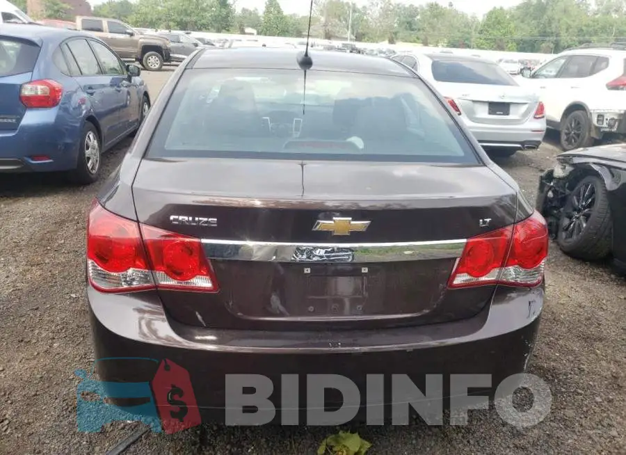 1G1PC5SB5F7276572 Photo# 6