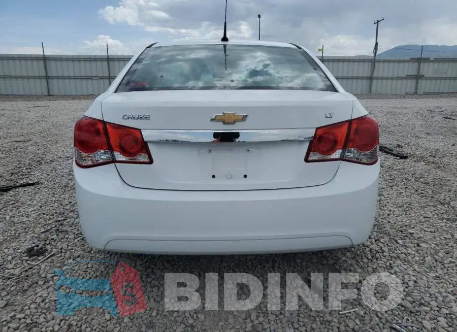 1G1PD5SB4E7275537 Photo# 6