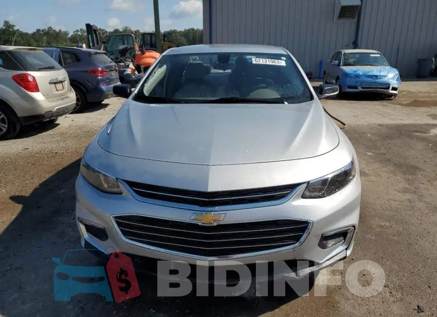 1G1ZB5ST2HF163692 Photo# 5