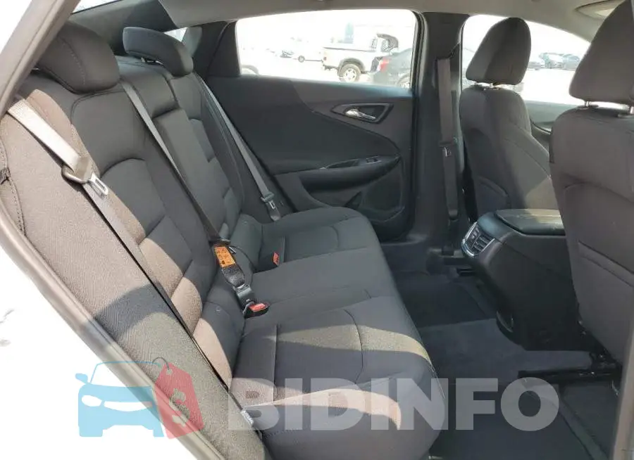 1G1ZD5ST0NF156097 Photo# 10