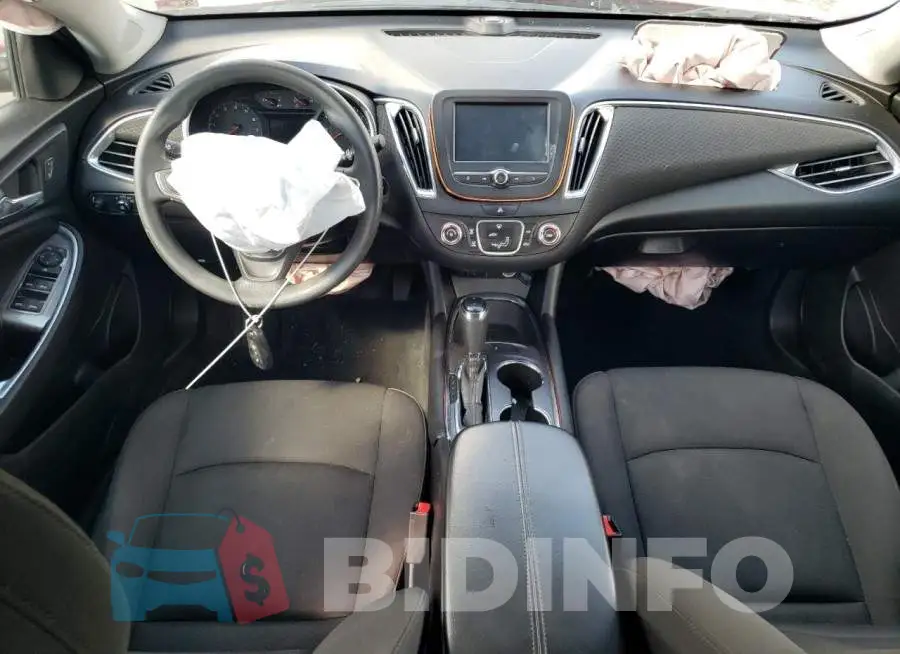 1G1ZD5ST3JF275627 Photo# 8
