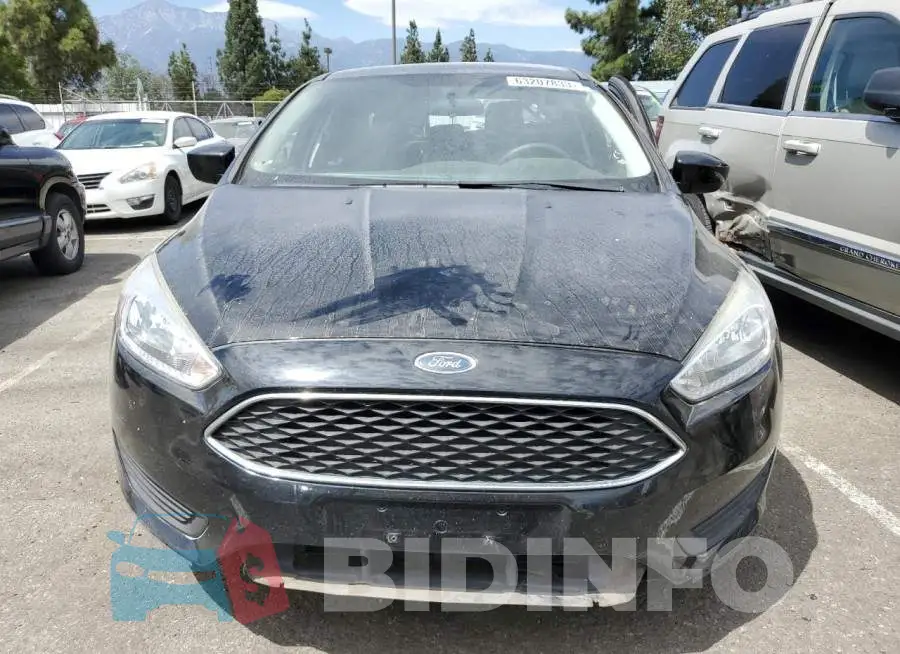1FADP3F20JL205542 Photo# 5