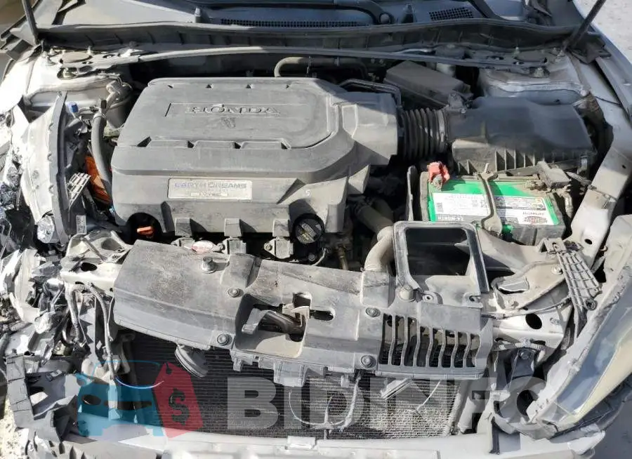 1HGCR3F86FA014524 Photo# 11