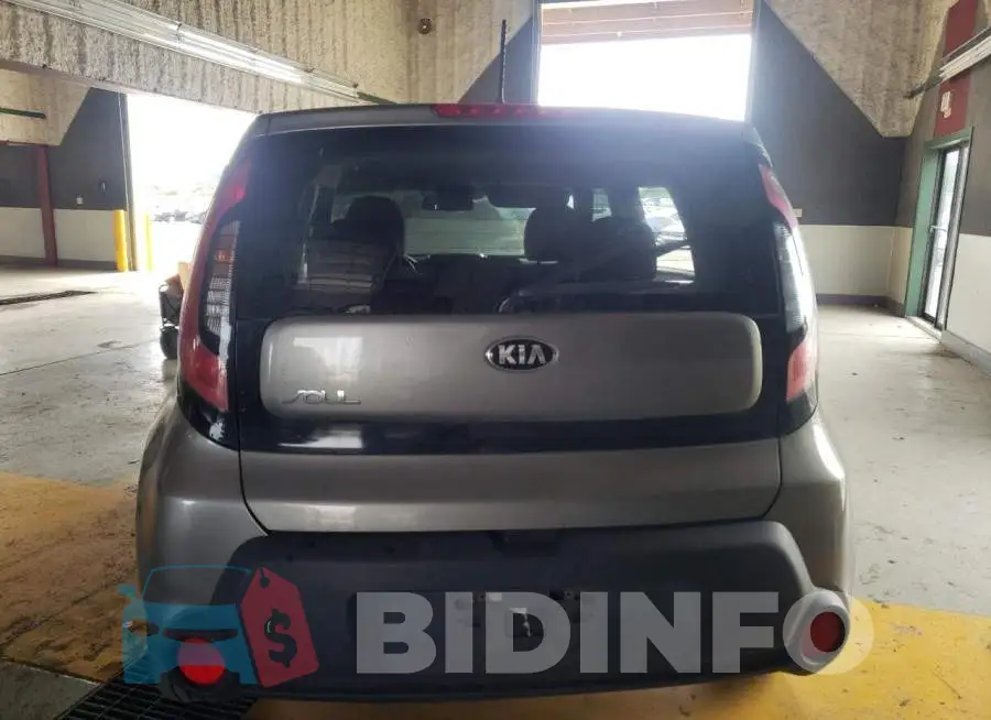 KNDJN2A22F7118469 Photo# 6