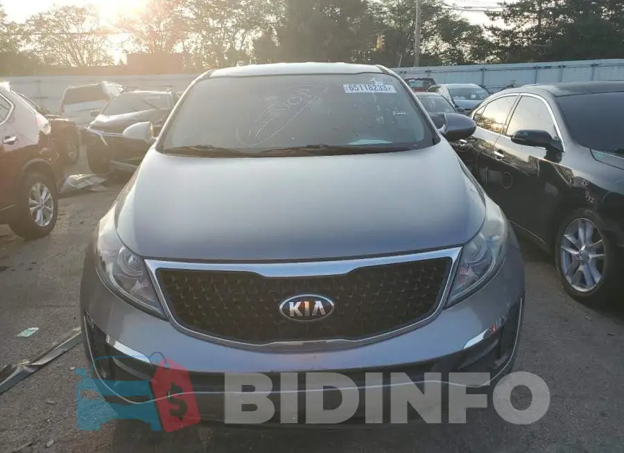 KNDPB3AC8G7847384 Photo# 5