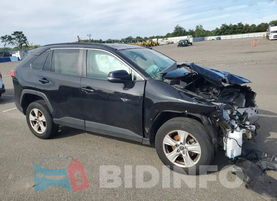 2T3P1RFV6MW202474 Photo# 4